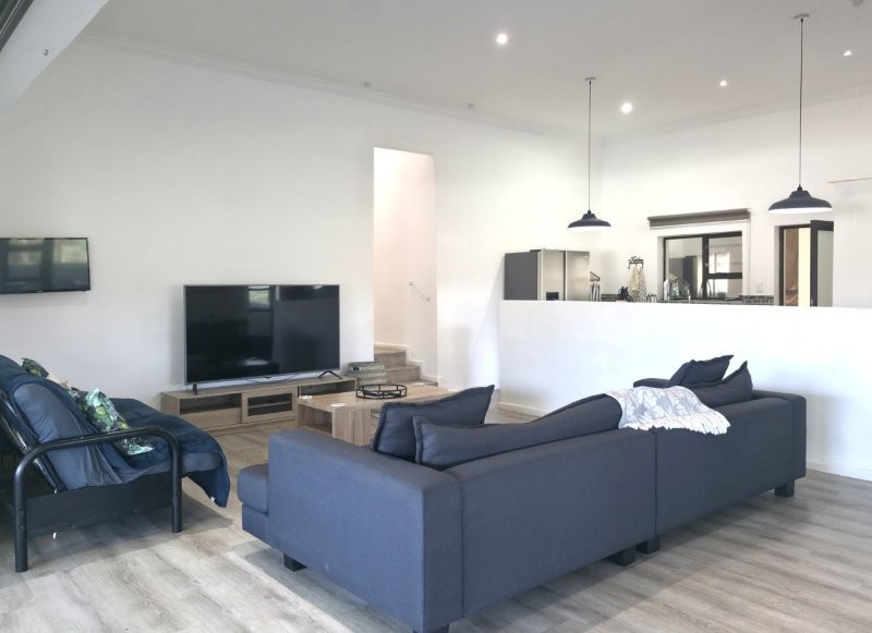 4 Bedroom Property for Sale in C Place Eastern Cape